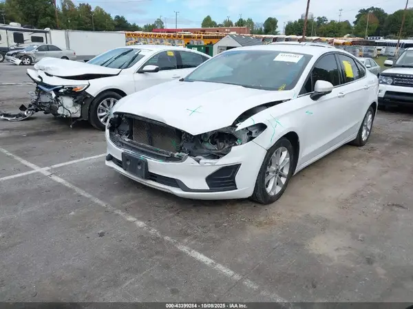 3FA6P0LU9LR188726 2020 FORD FUSION - Image 2