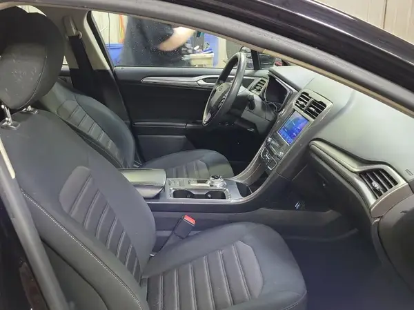 3FA6P0LU9LR195689 2020 FORD FUSION - Image 1