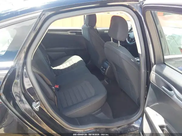 3FA6P0LU9LR201457 2020 FORD FUSION - Image 8