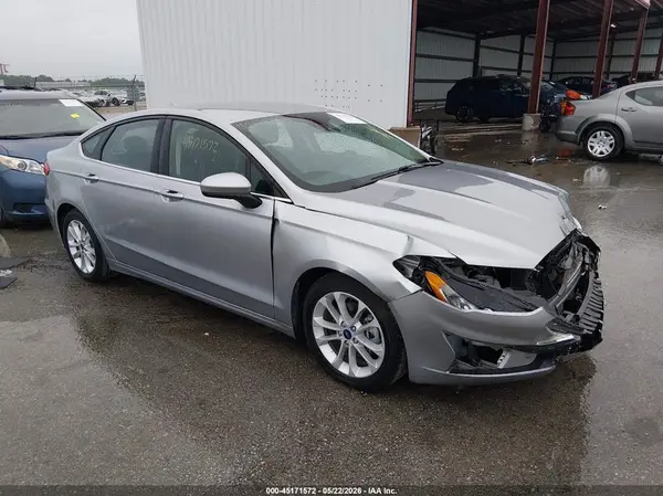 3FA6P0LU9LR258824 2020 FORD FUSION - Image 1