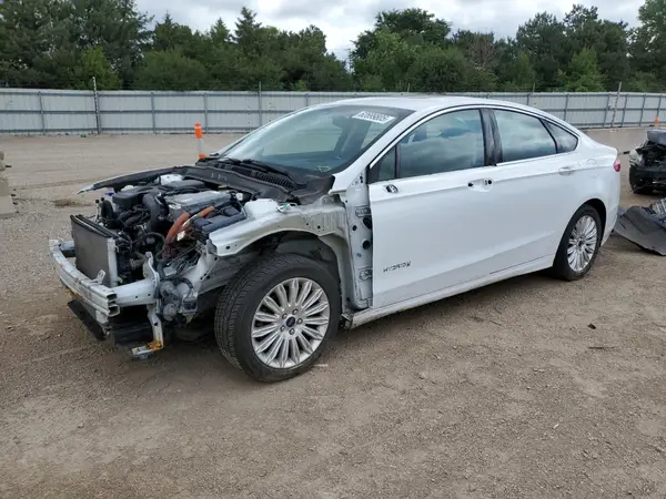 3FA6P0LUXGR184285 2016 FORD FUSION - Image 1