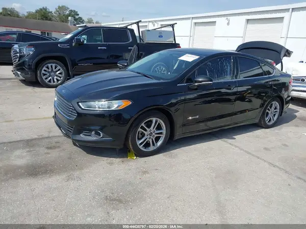 3FA6P0LUXGR310824 2016 FORD FUSION - Image 2