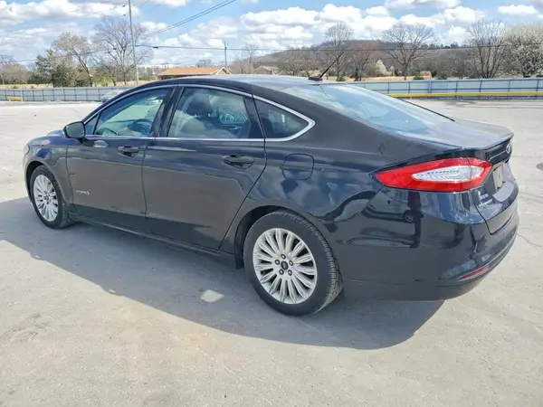 3FA6P0LUXGR310967 2016 FORD FUSION - Image 2