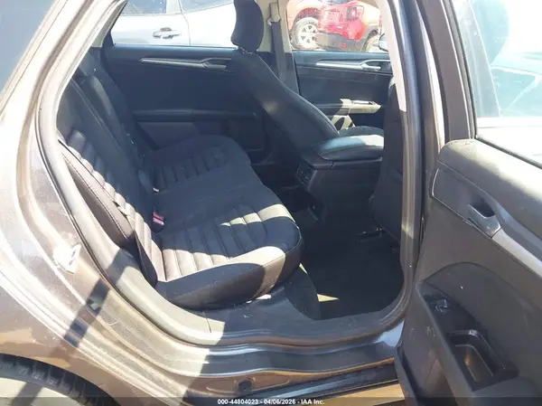 3FA6P0LUXGR318552 2016 FORD FUSION - Image 8