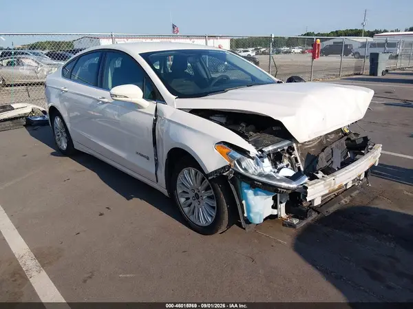 3FA6P0LUXGR405674 2016 FORD FUSION - Image 1
