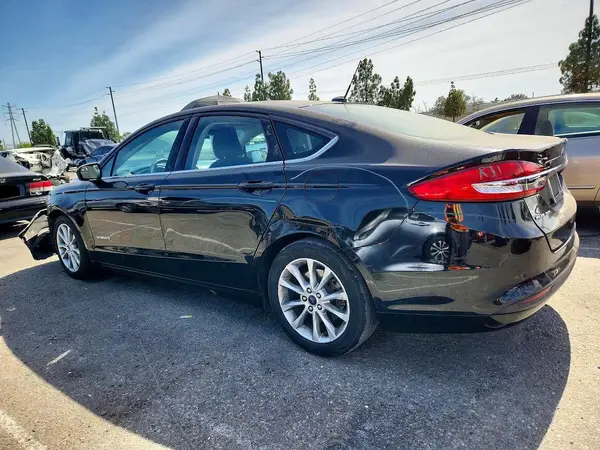 3FA6P0LUXHR163678 2017 FORD FUSION - Image 2