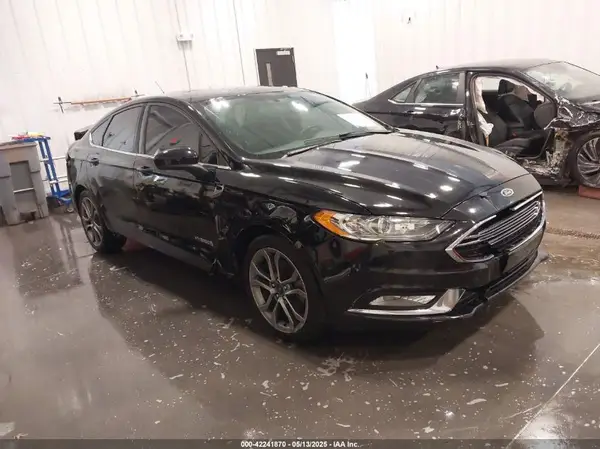 3FA6P0LUXHR182389 2017 FORD FUSION - Image 1
