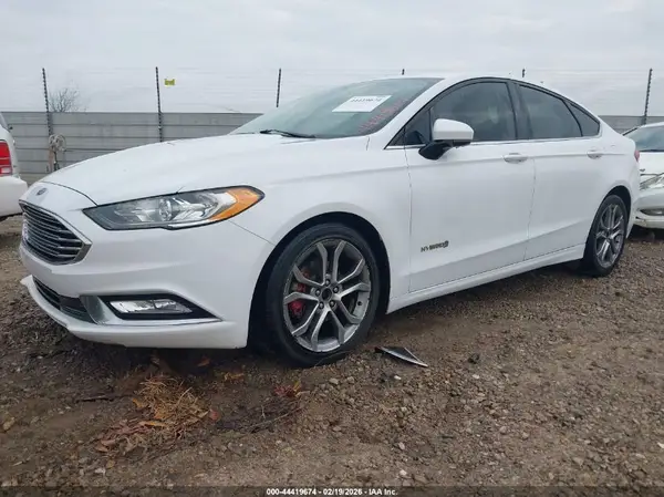 3FA6P0LUXHR232885 2017 FORD FUSION - Image 2