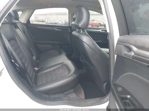 3FA6P0LUXHR232885 2017 FORD FUSION - Image 8