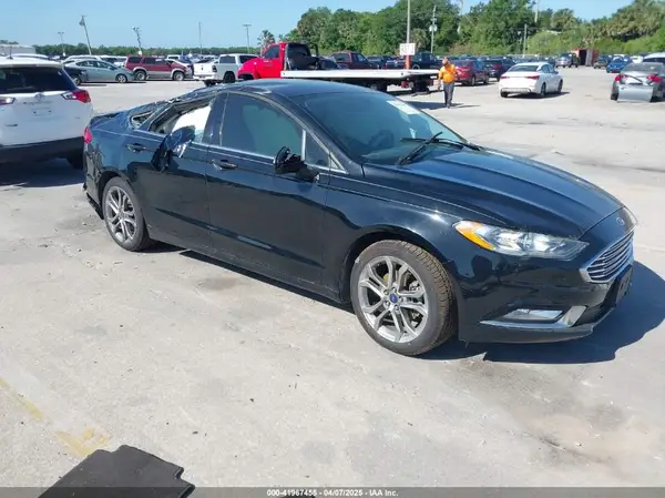 3FA6P0LUXHR234216 2017 FORD FUSION - Image 1