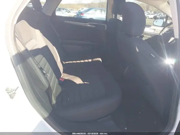 3FA6P0LUXHR234992 2017 FORD FUSION - Image 8