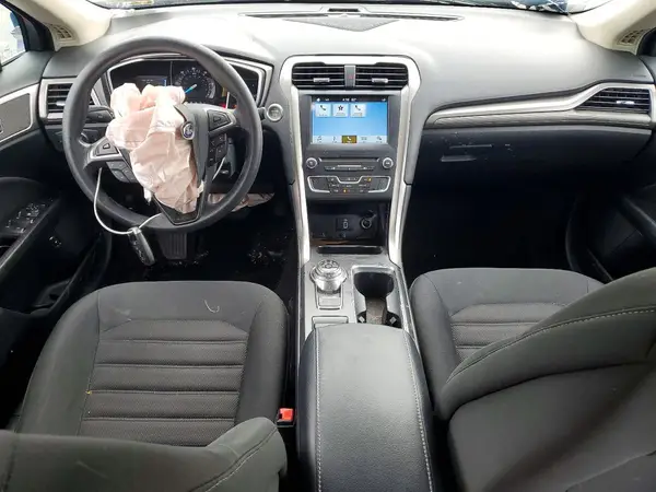 3FA6P0LUXHR240016 2017 FORD FUSION - Image 8