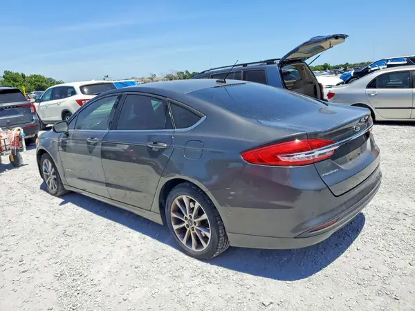 3FA6P0LUXHR245510 2017 FORD FUSION - Image 2
