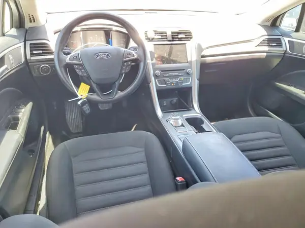 3FA6P0LUXHR245510 2017 FORD FUSION - Image 8