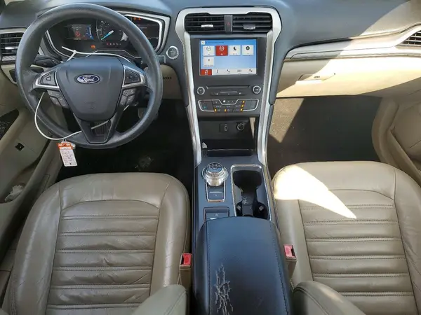 3FA6P0LUXHR250237 2017 FORD FUSION - Image 8