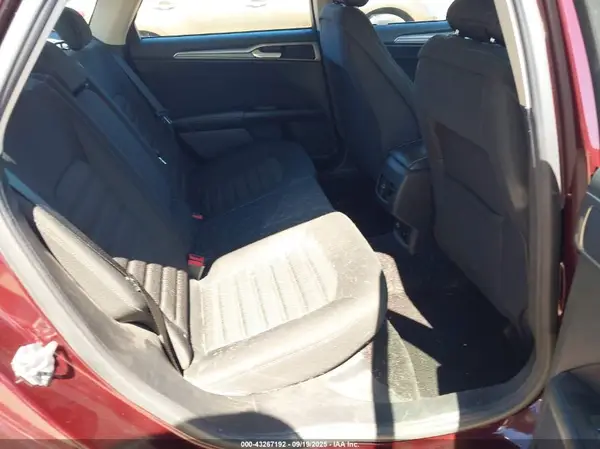 3FA6P0LUXHR252845 2017 FORD FUSION - Image 8