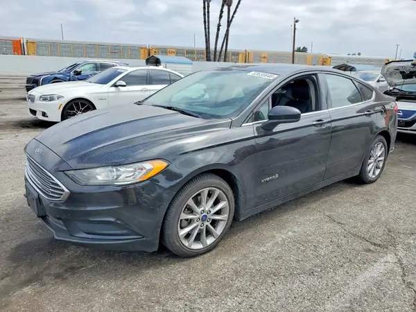 3FA6P0LUXHR258015 2017 FORD FUSION - Image 1