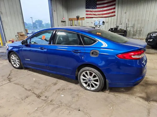 3FA6P0LUXHR262730 2017 FORD FUSION - Image 2