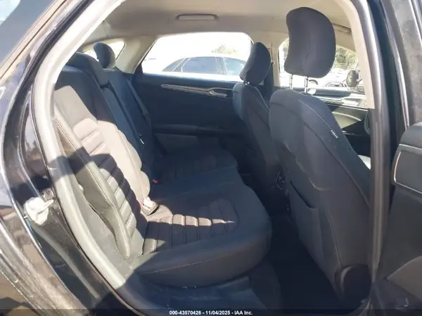 3FA6P0LUXHR264753 2017 FORD FUSION - Image 8