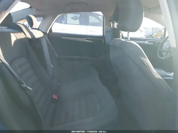 3FA6P0LUXHR265756 2017 FORD FUSION - Image 8