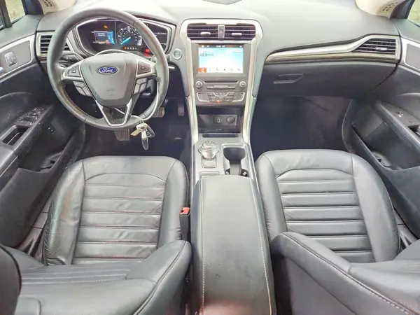 3FA6P0LUXHR269242 2017 FORD FUSION - Image 8