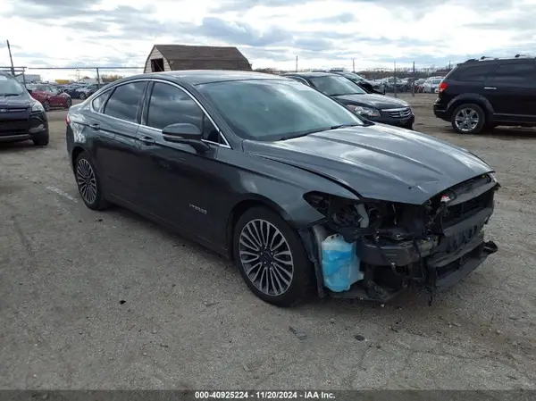 3FA6P0LUXHR271217 2017 FORD FUSION - Image 1