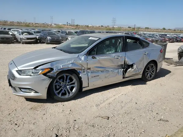 3FA6P0LUXHR300263 2017 FORD FUSION - Image 1