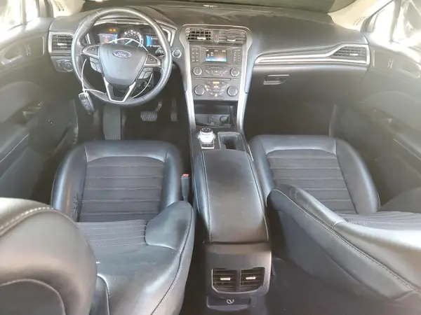 3FA6P0LUXHR315930 2017 FORD FUSION - Image 8