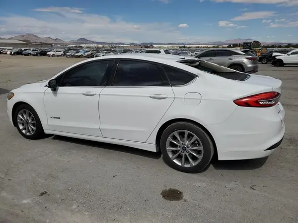 3FA6P0LUXHR316124 2017 FORD FUSION - Image 2
