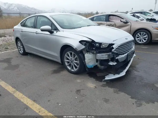 3FA6P0LUXHR317743 2017 FORD FUSION - Image 1