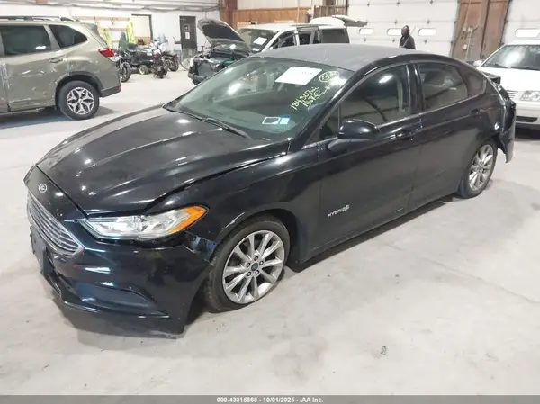 3FA6P0LUXHR322571 2017 FORD FUSION - Image 2