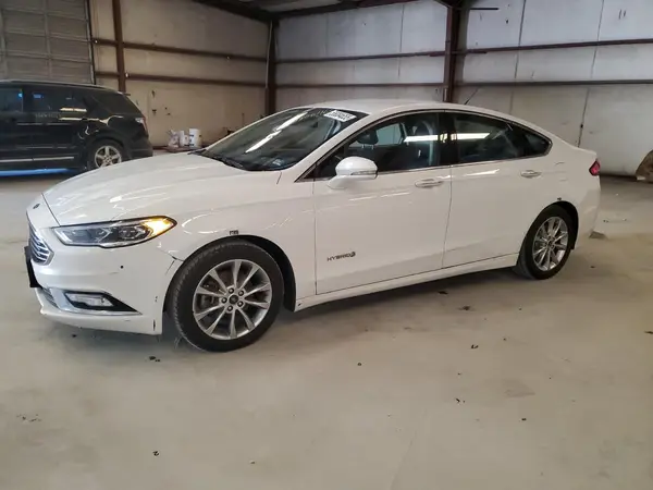 3FA6P0LUXHR359586 2017 FORD FUSION - Image 1