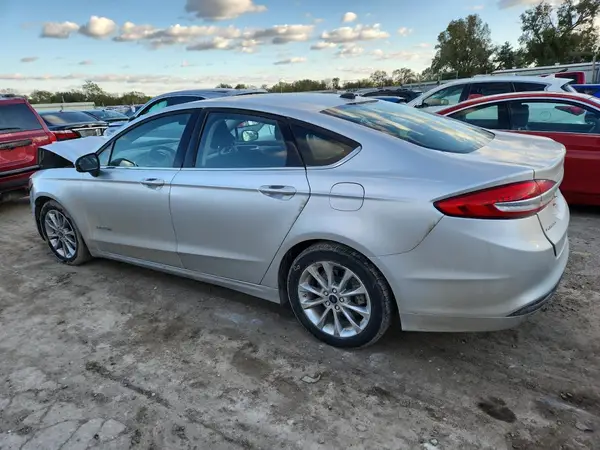 3FA6P0LUXHR380731 2017 FORD FUSION - Image 2