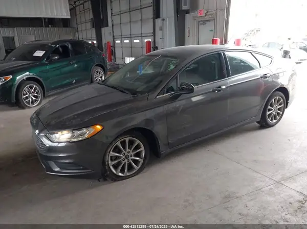 3FA6P0LUXHR381913 2017 FORD FUSION - Image 2