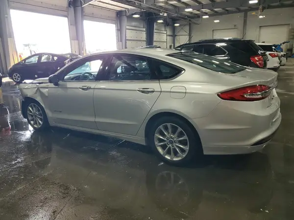 3FA6P0LUXHR385119 2017 FORD FUSION - Image 2