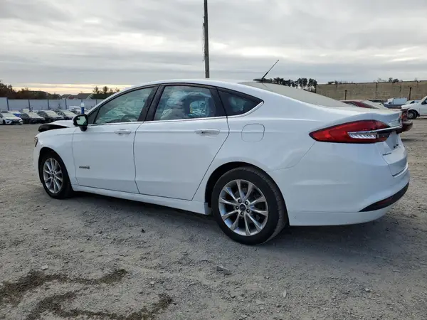 3FA6P0LUXHR385704 2017 FORD FUSION - Image 2