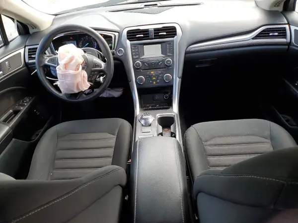 3FA6P0LUXHR385704 2017 FORD FUSION - Image 8
