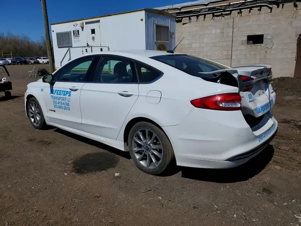 3FA6P0LUXHR386044 2017 FORD FUSION - Image 2
