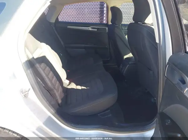 3FA6P0LUXHR386299 2017 FORD FUSION - Image 8