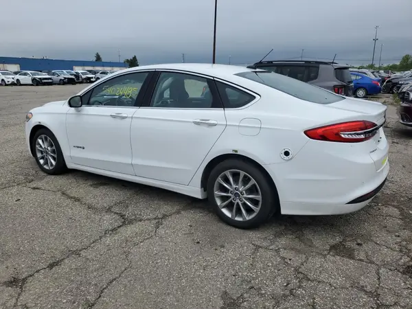 3FA6P0LUXHR400718 2017 FORD FUSION - Image 2