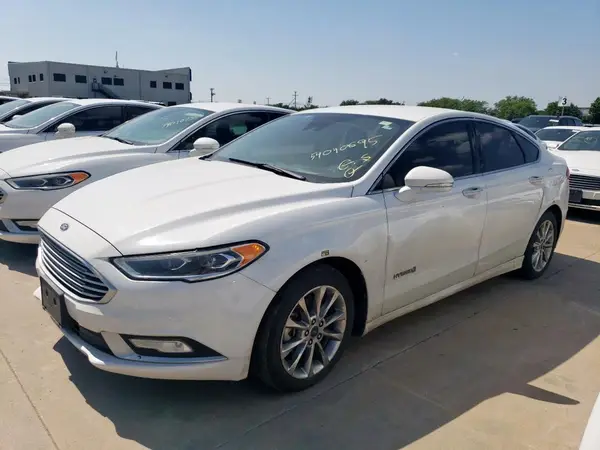 3FA6P0LUXHR409015 2017 FORD FUSION - Image 1