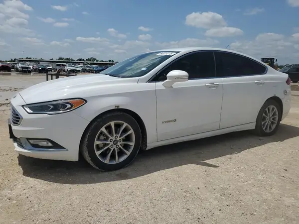 3FA6P0LUXHR409029 2017 FORD FUSION - Image 1