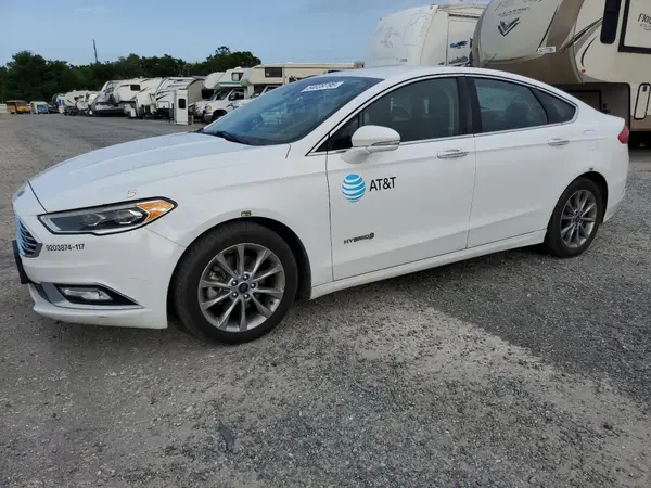 3FA6P0LUXHR409242 2017 FORD FUSION - Image 1