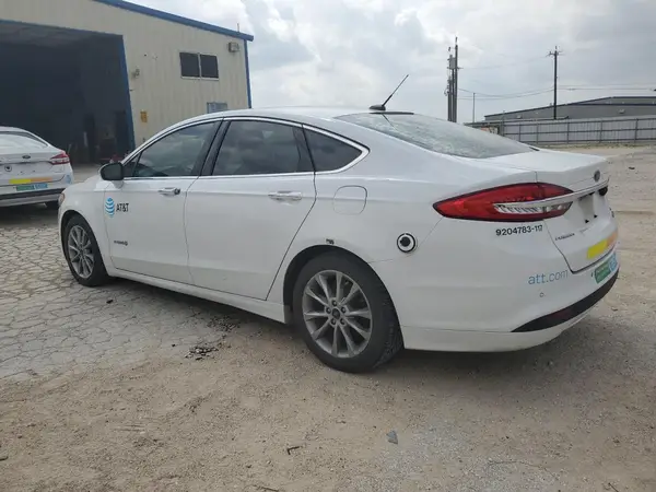 3FA6P0LUXHR409385 2017 FORD FUSION - Image 2