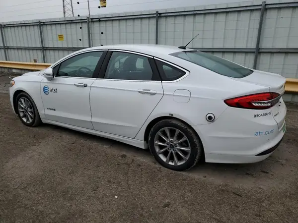 3FA6P0LUXHR409404 2017 FORD FUSION - Image 2