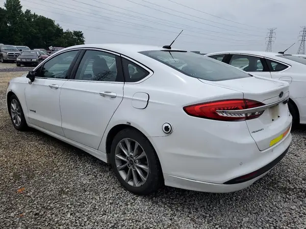 3FA6P0LUXHR409435 2017 FORD FUSION - Image 2