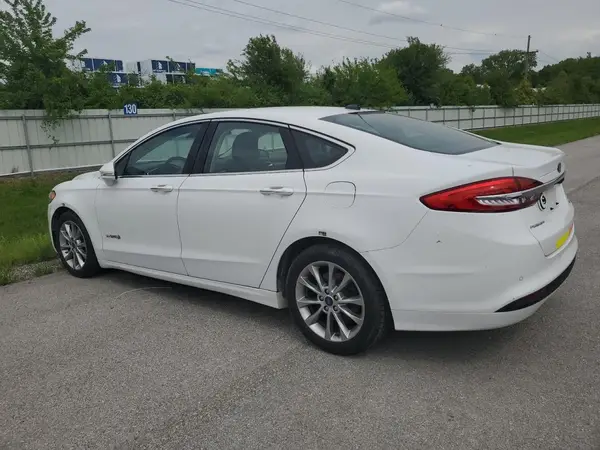 3FA6P0LUXHR409452 2017 FORD FUSION - Image 2
