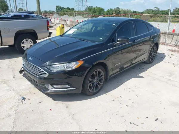 3FA6P0LUXJR101672 2018 FORD FUSION - Image 2