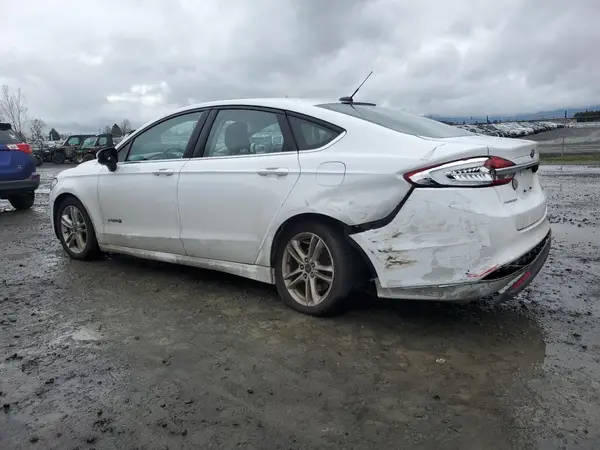 3FA6P0LUXJR103552 2018 FORD FUSION - Image 2