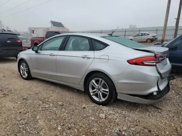 3FA6P0LUXJR111831 2018 FORD FUSION - Image 2